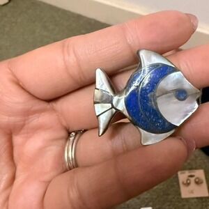 Vintage 950 Sterling Silver Lapis Mother of Pearl Fish Brooch Pendant Mexico